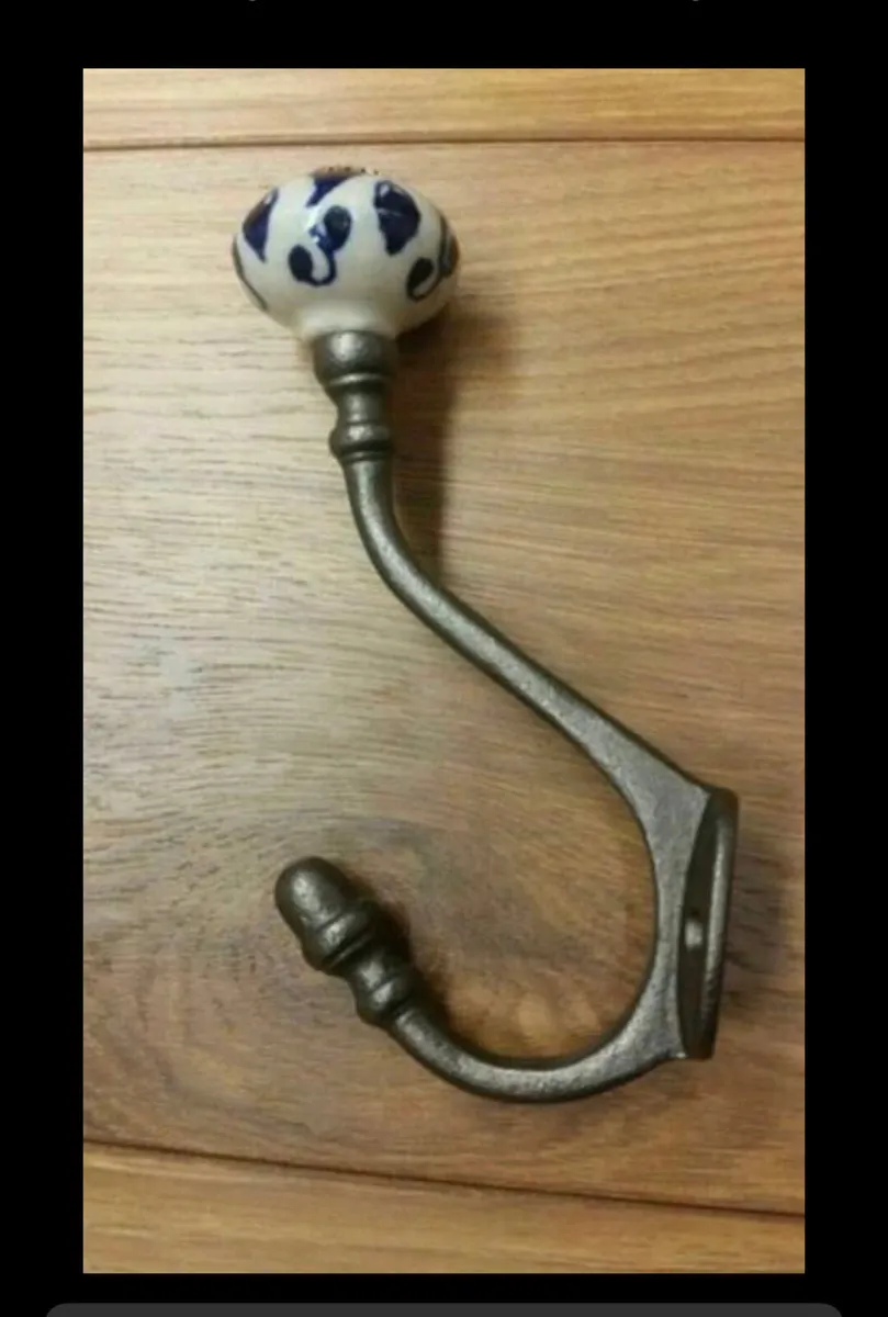 6 x Large Cast Iron Coat Hooks Pumpkin Top - Image 3