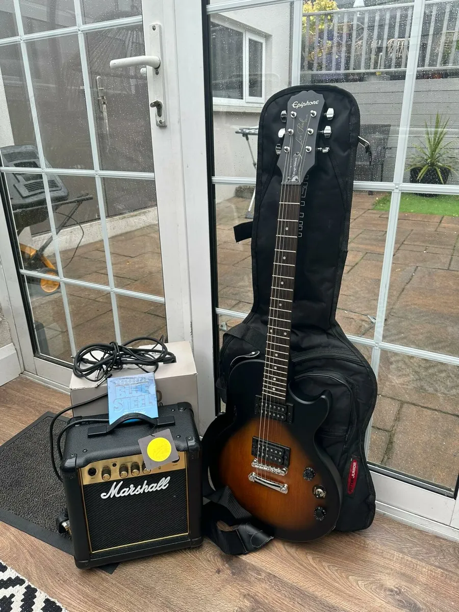 Electric Guitar and Amp set - Image 1