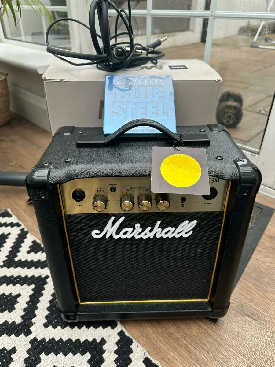 Electric Guitar and Amp set - Image 4