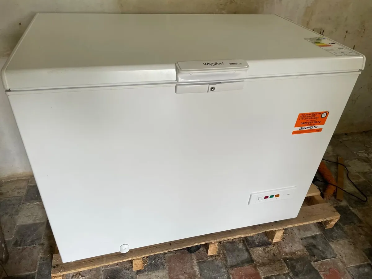 Freezer chest - Image 1