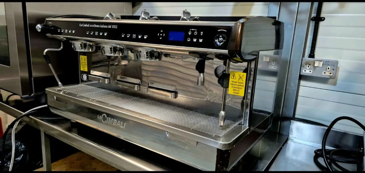 La Cimbali M34 coffee machine - Image 2