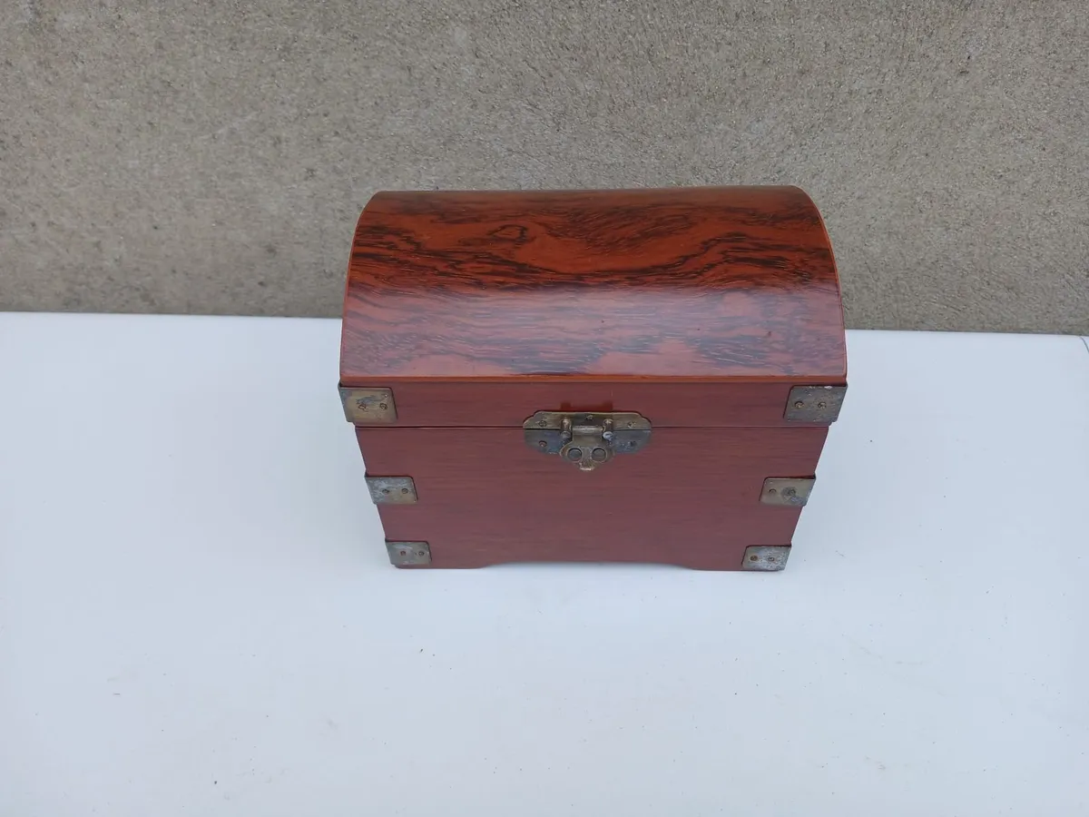 10 Jewelry Boxes for sale (job lot) - Image 3