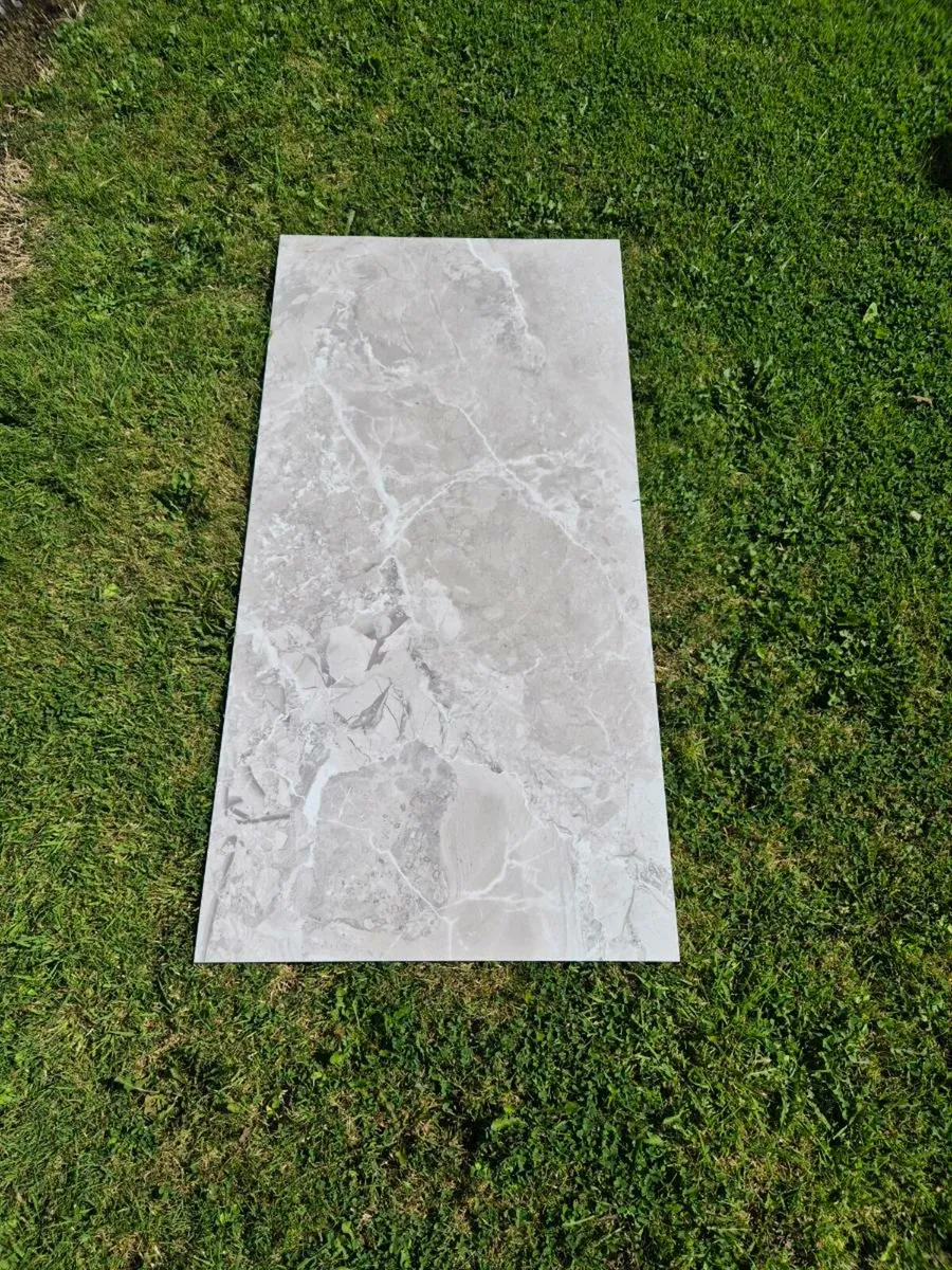 Porcelain tiles - Image 3
