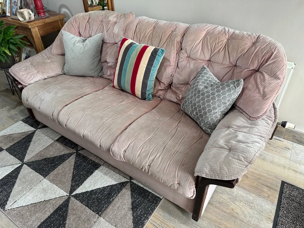 Sofa with optional chair - Image 1