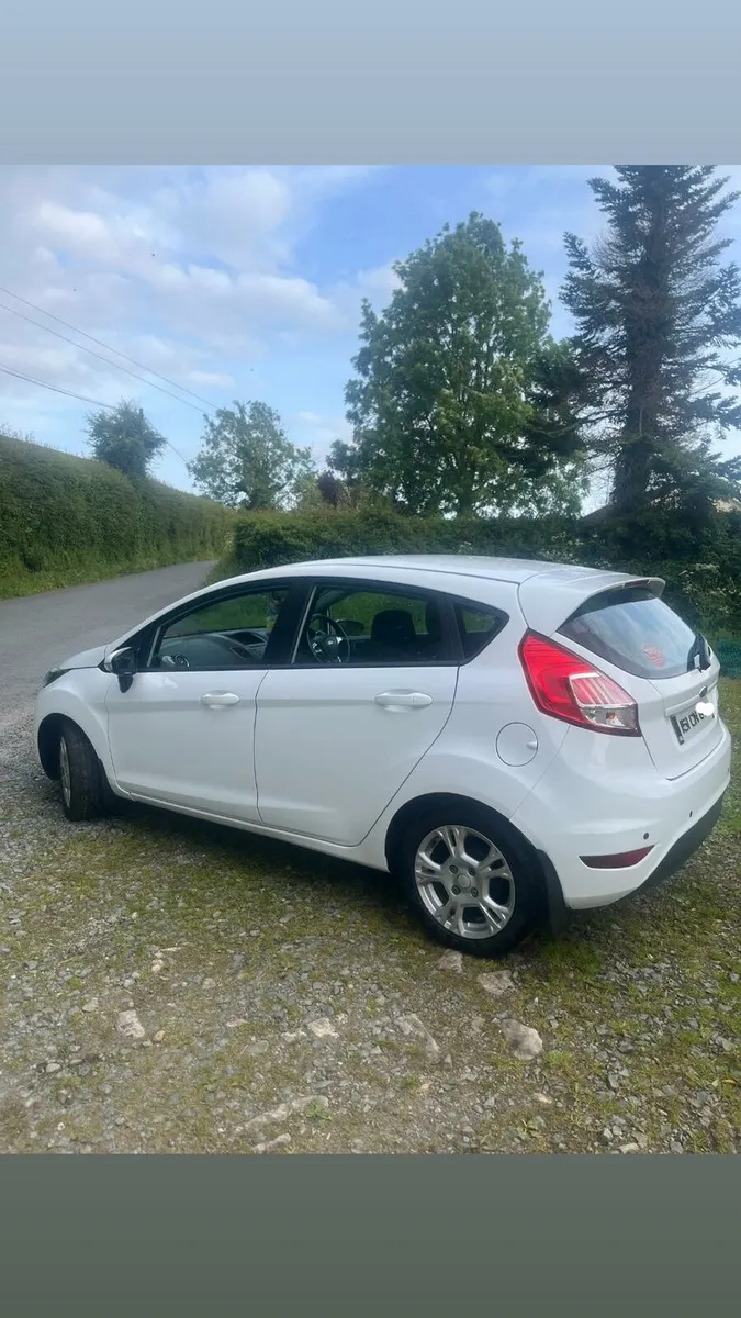 Ford Fiesta - Image 4