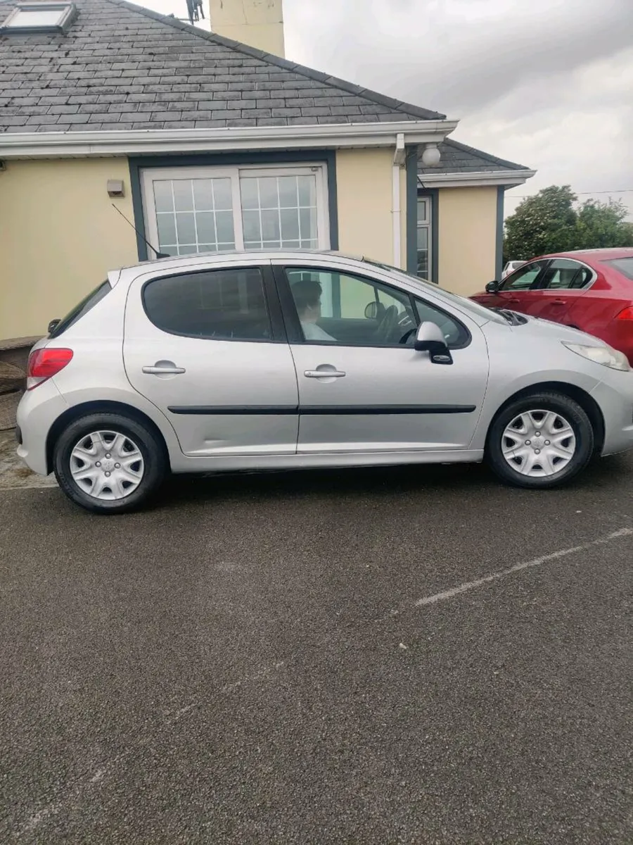 Peugeot 207 1.6 HDI €1950 ono - Image 1