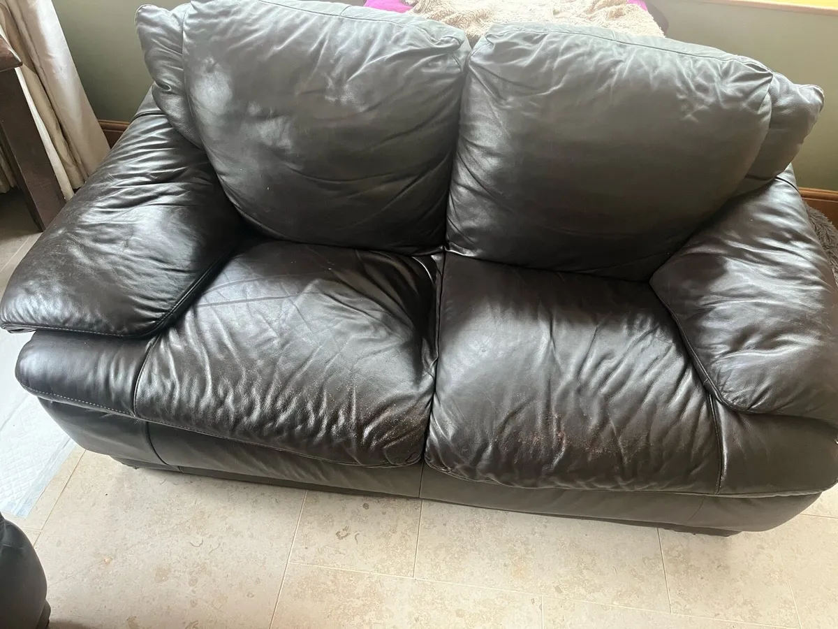 Sofa - Image 3
