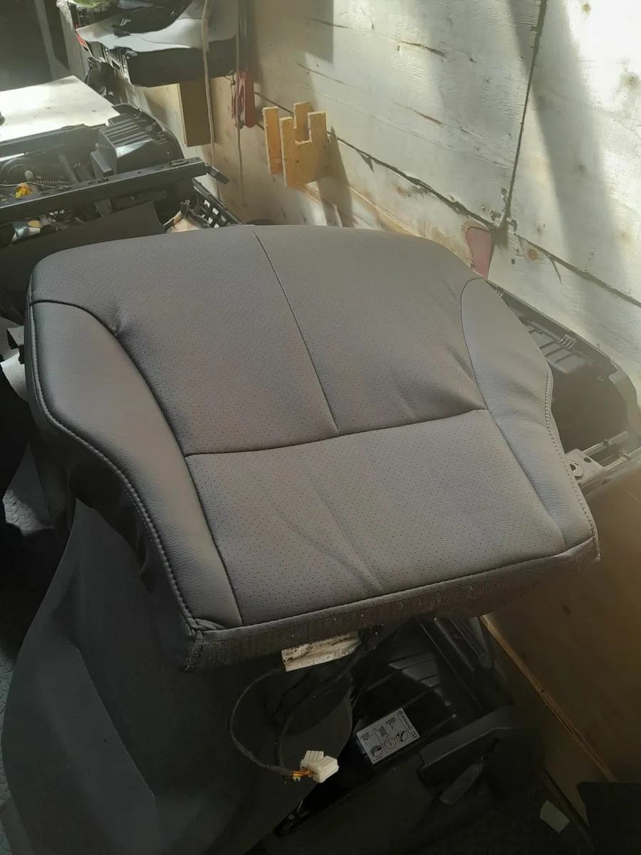 Upholstery cars - Image 2