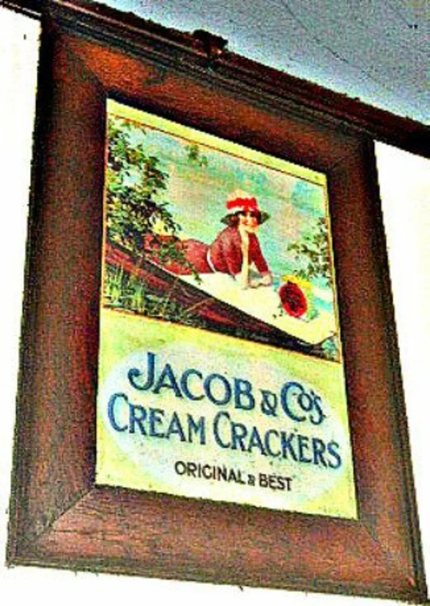 Vintage 'Framed 'Jacobs' Advertisement - Image 1