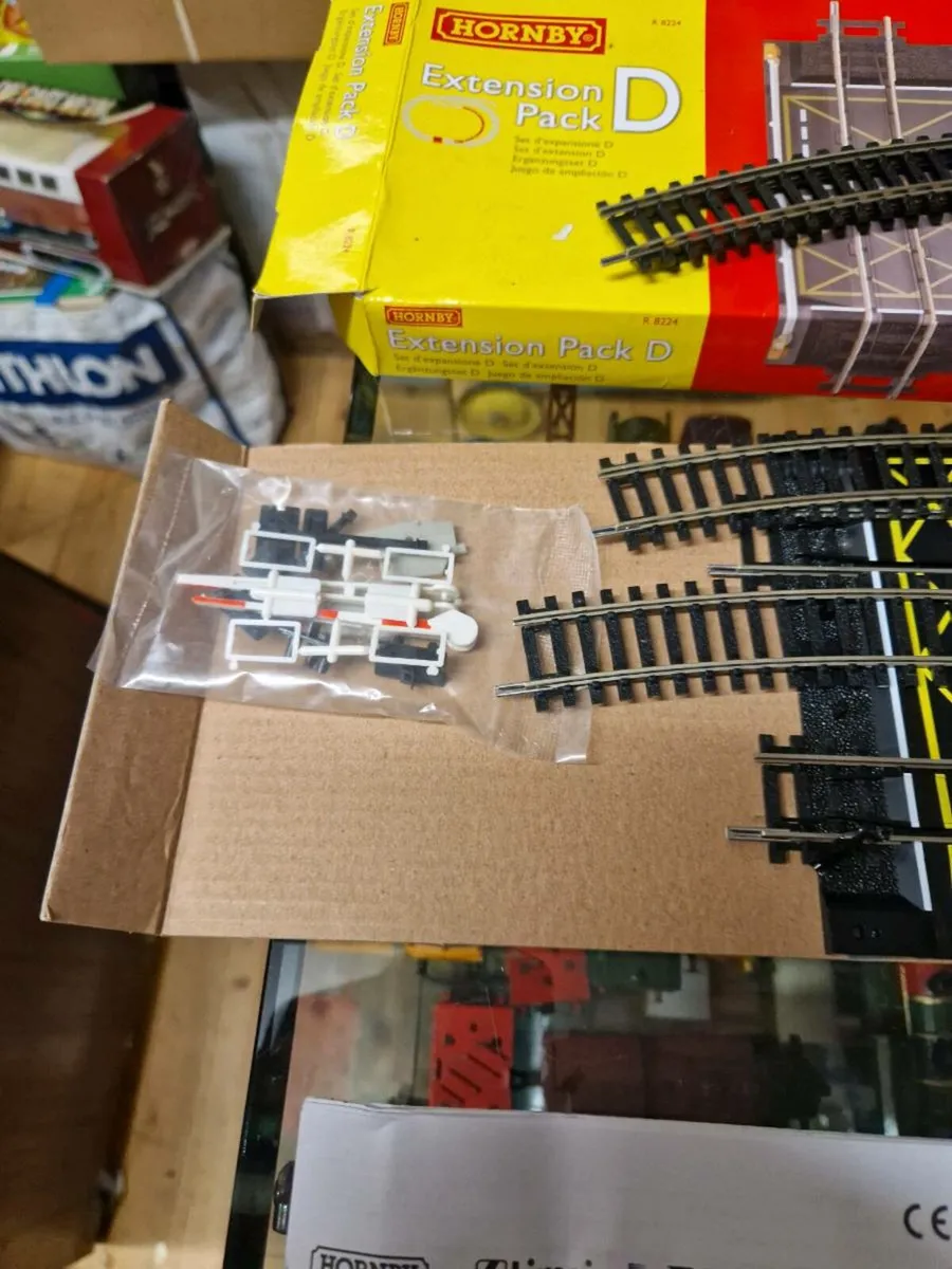 Hornby OO Gauge Track Pack D - Image 3