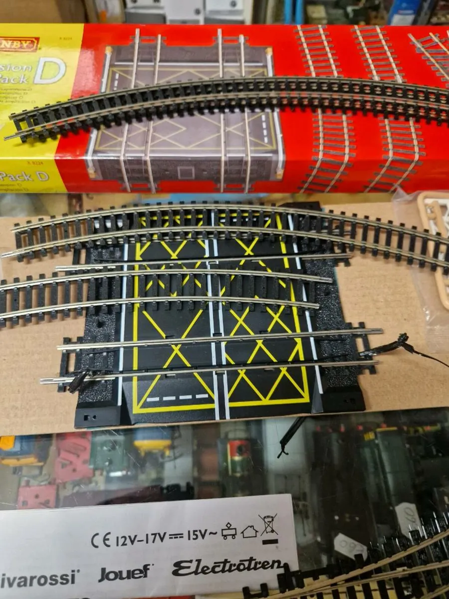 Hornby OO Gauge Track Pack D - Image 4
