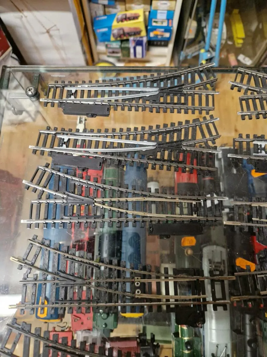 Hornby OO Gauge Points - Image 2