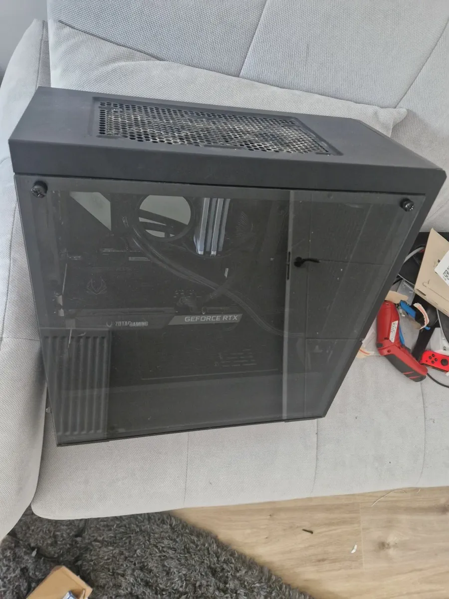 Desktop PC - Image 2