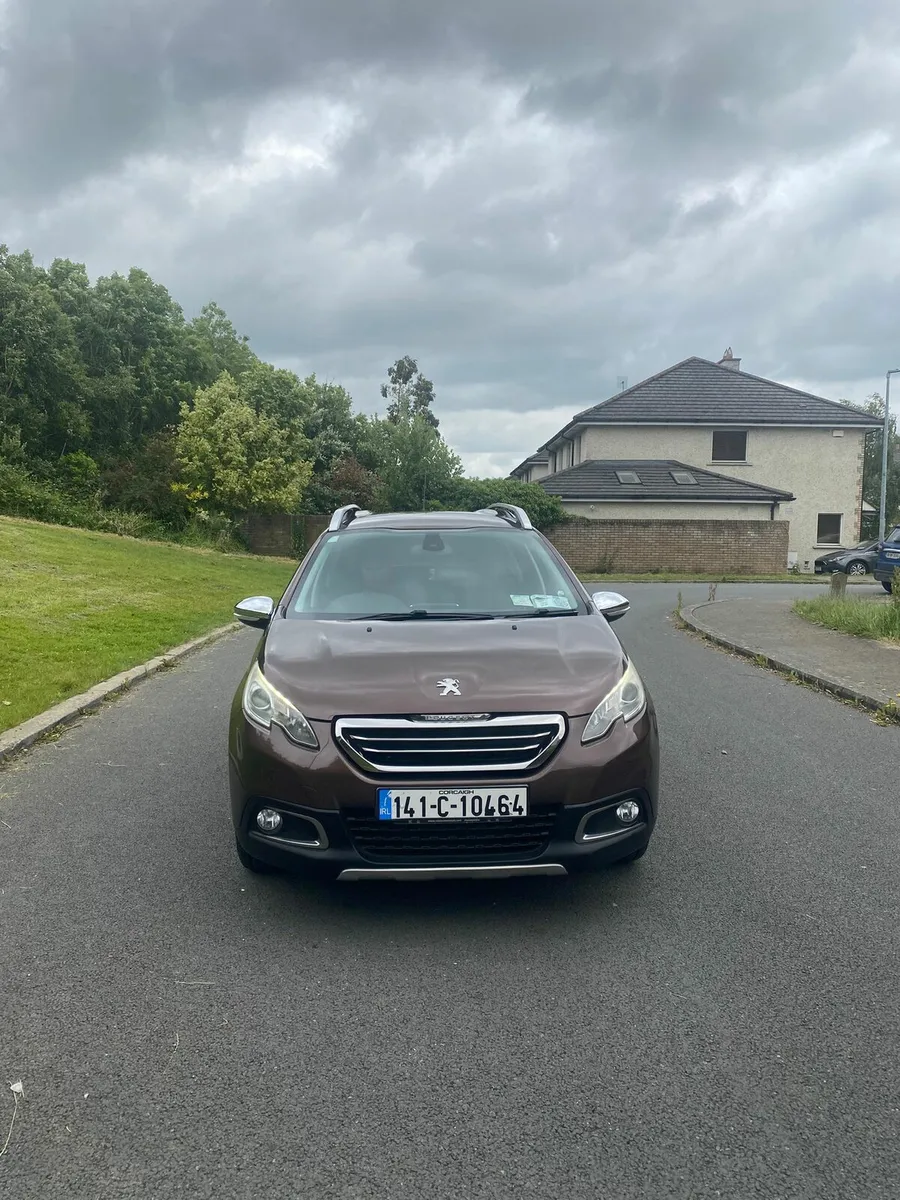 Car - Image 1