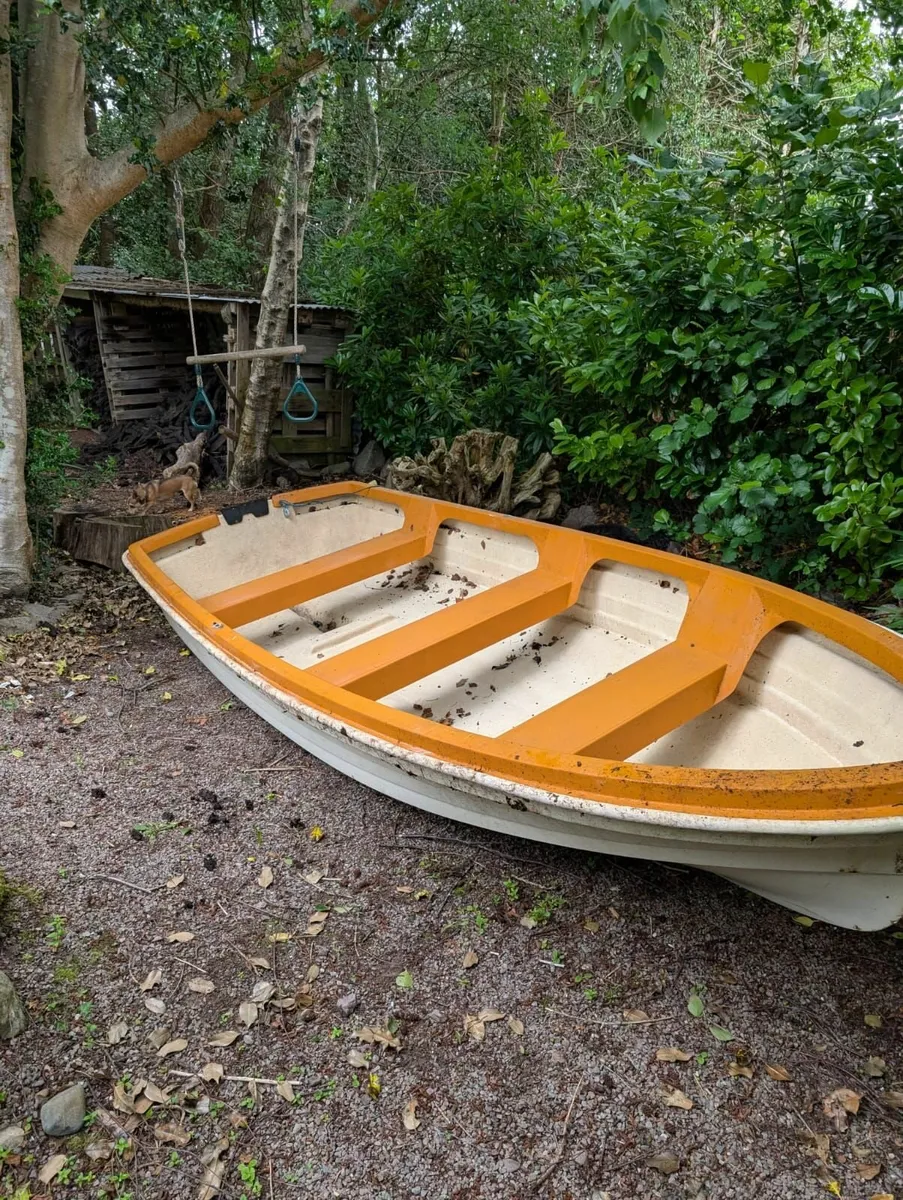 Boat Engine and accessories - Image 3