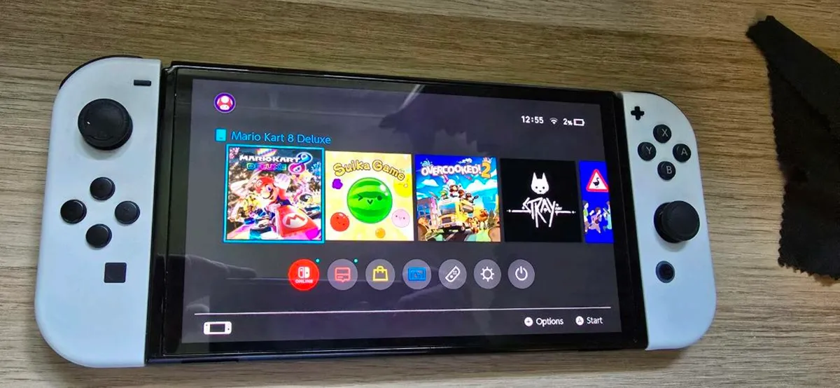 Nintendo Switch Oled - Image 3