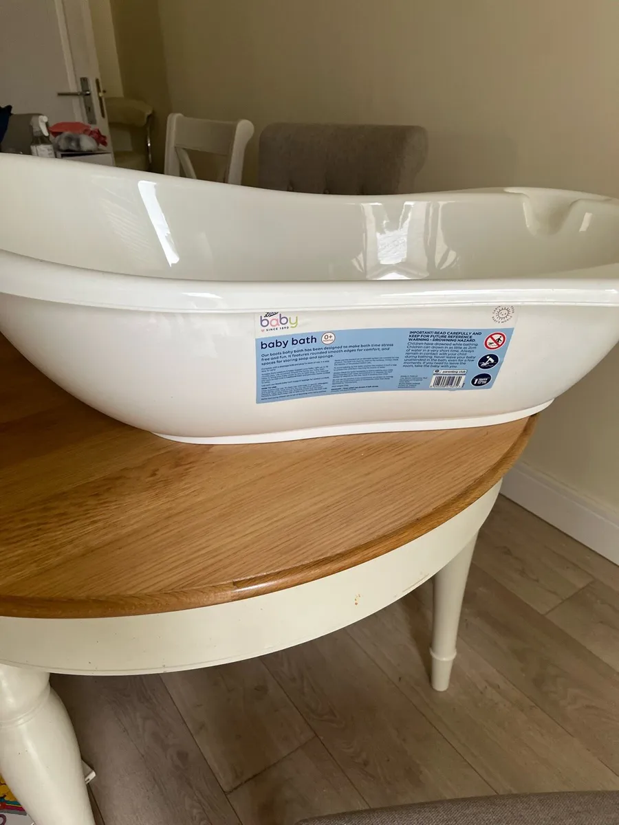 Baby Bath - Image 2