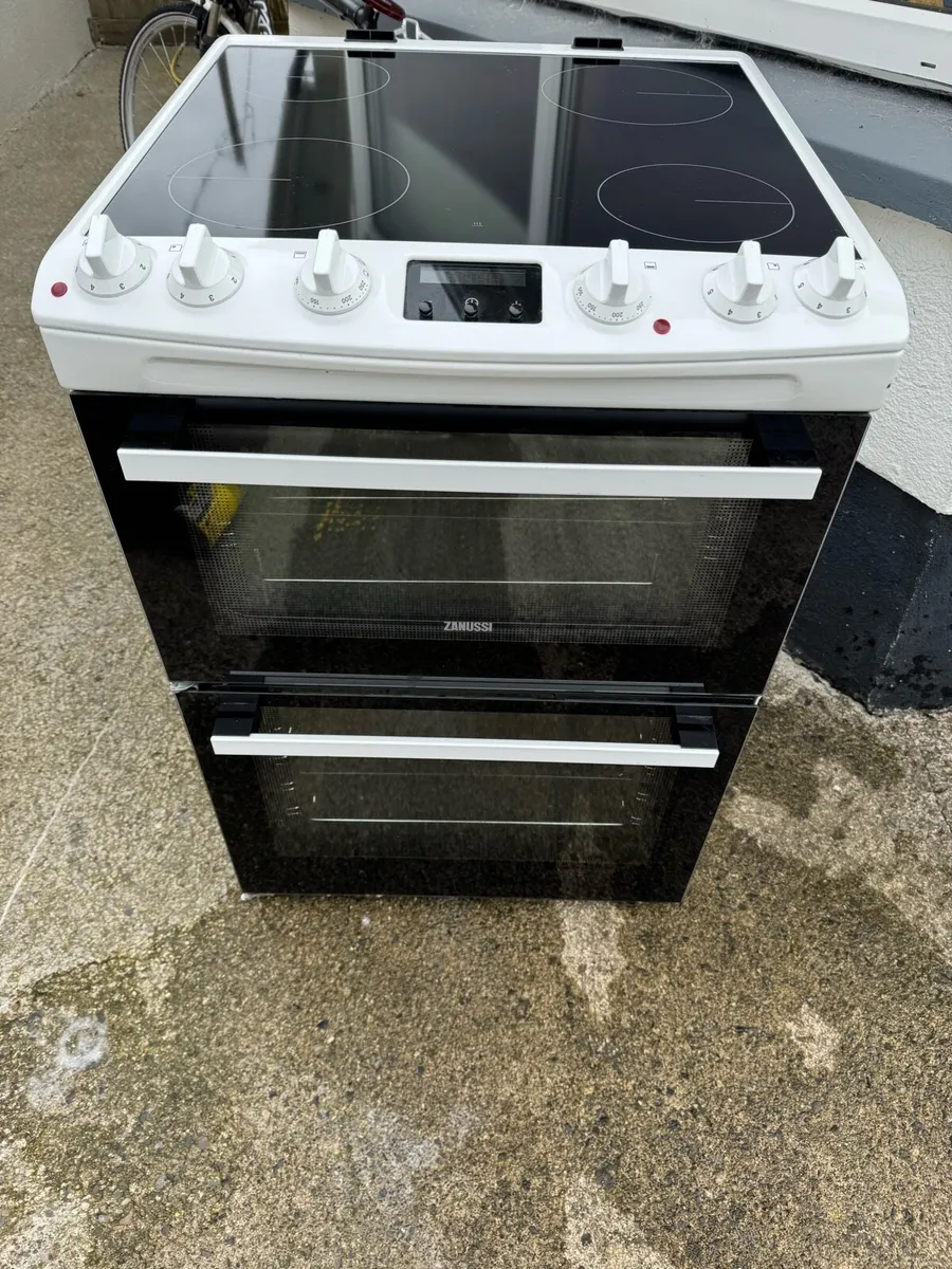 Zanussi Electric cooker - Image 1