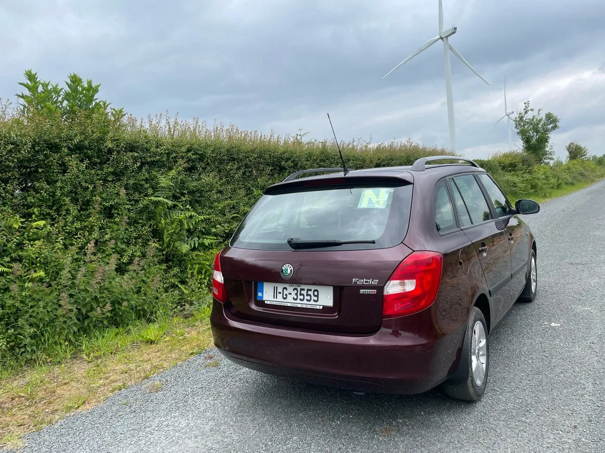 Skoda Fabia 1.2 petrol estate - Image 4
