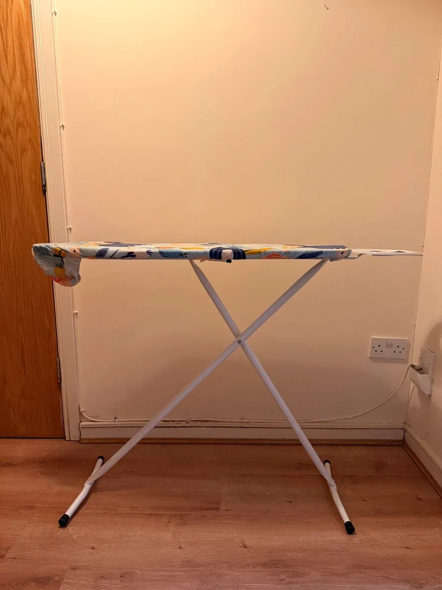 Ironing table - Image 2