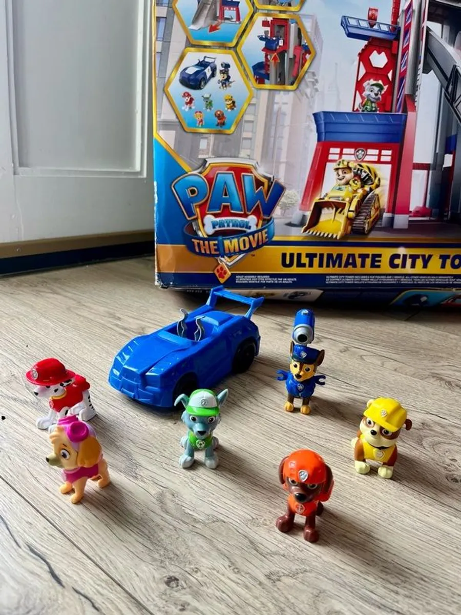 Paw Patrol: The Movie, Ultimate City Transforming Tower - Image 3
