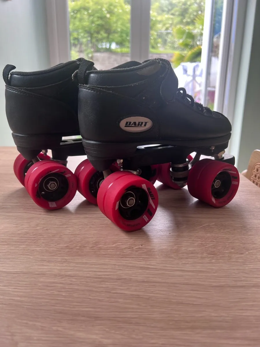 Riedell Dart Roller Skates - Image 3
