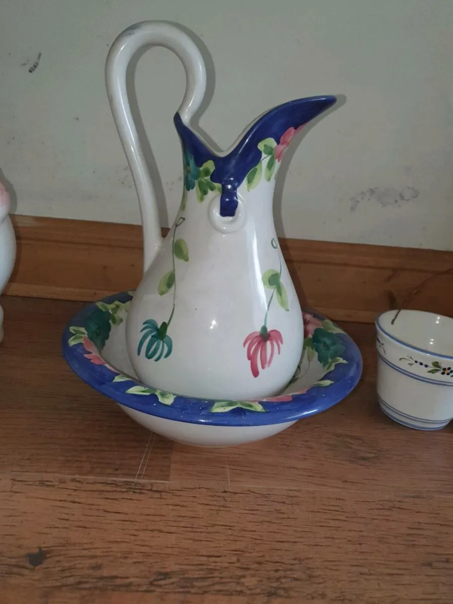 ORNAMENTS - Image 3