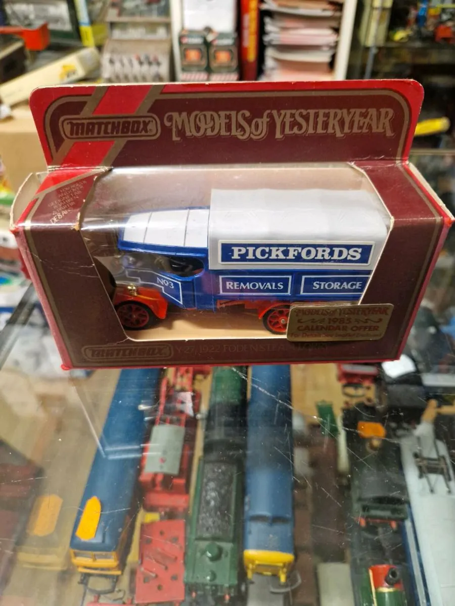 Matchbox Yesteryear Pickfords Steam Truck