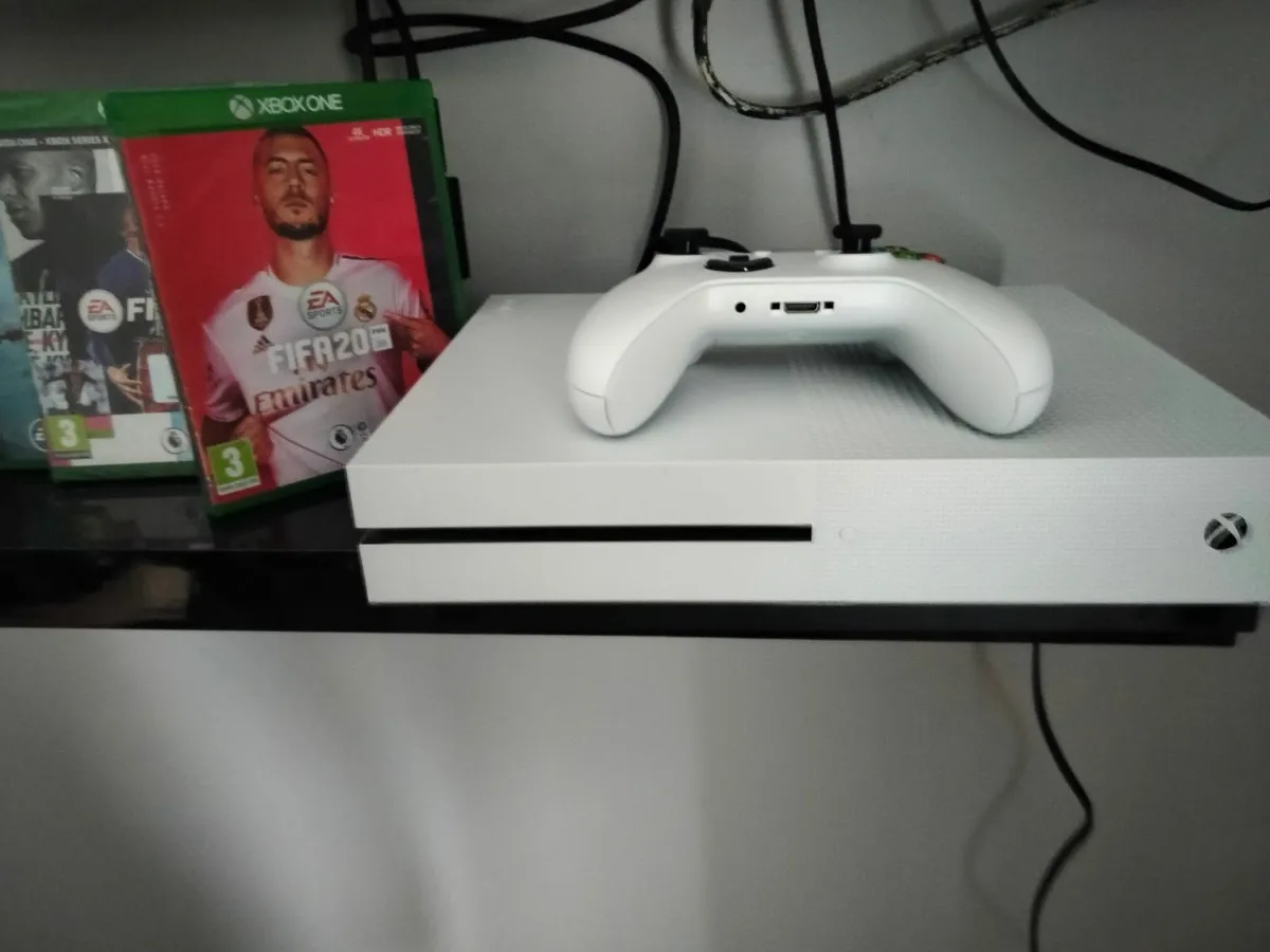 X box  for sale - Image 4