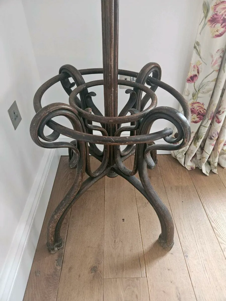 coat stand - Image 2