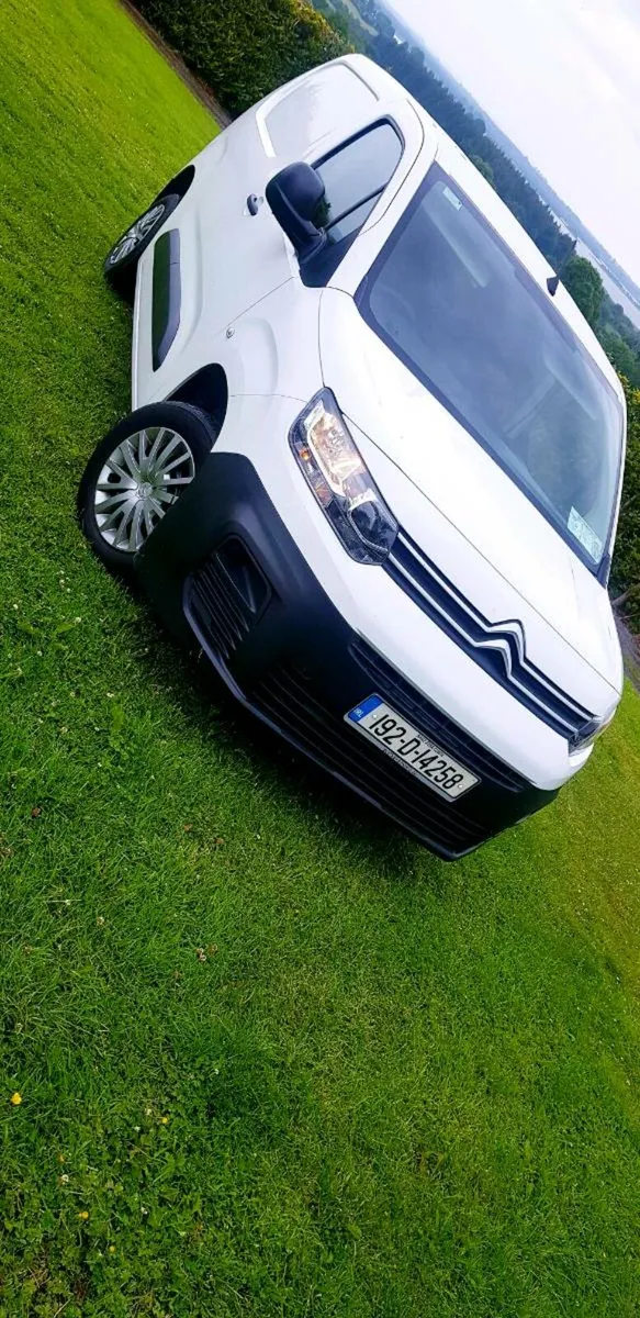 Citroen berlingo,  1.6hdi,  clean van Just tested - Image 1