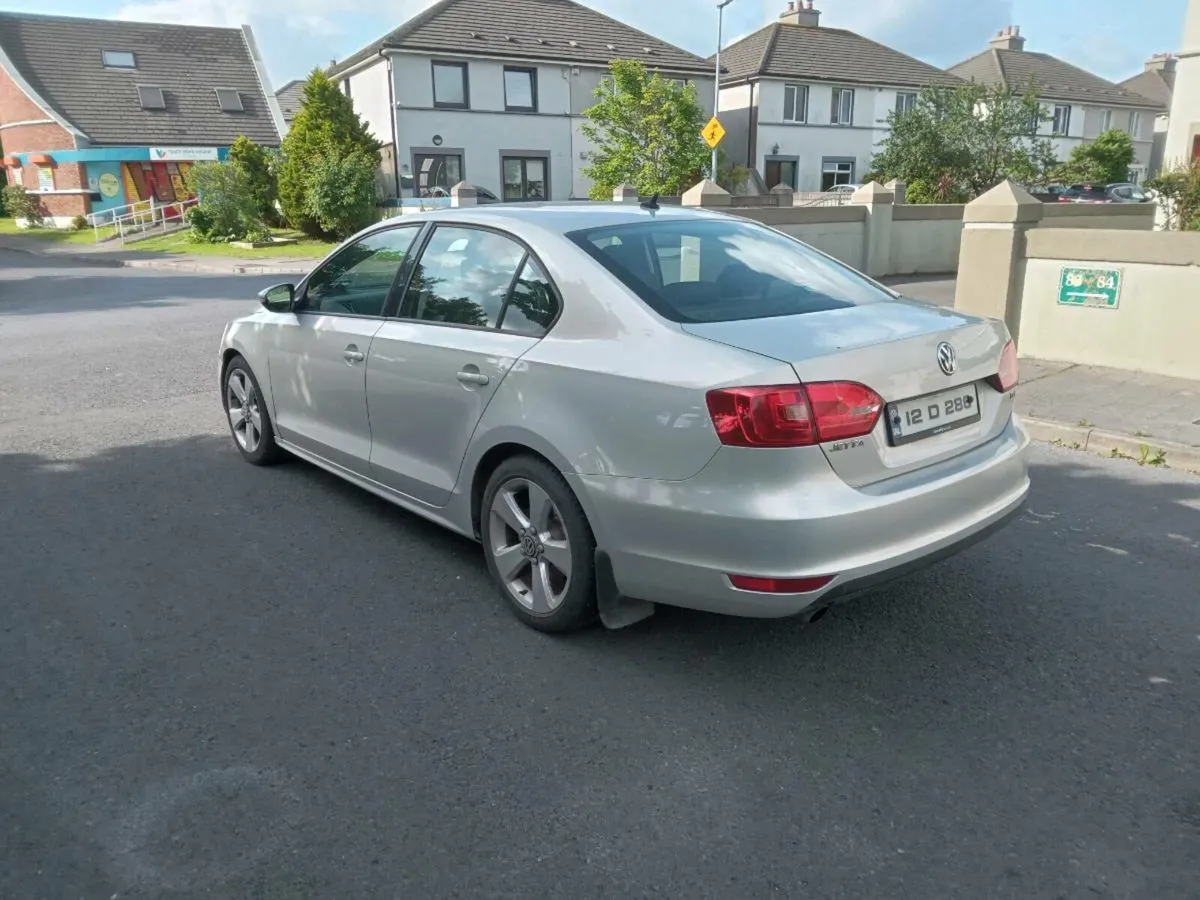 12 vw jetta nct 3/26. READ ADD - Image 2