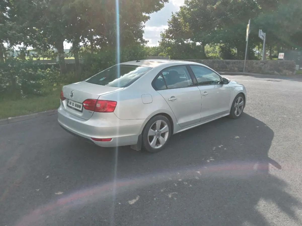 12 vw jetta nct 3/26. READ ADD - Image 4