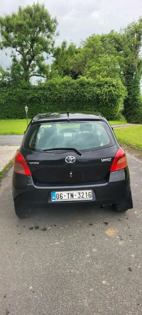 Toyota yaris - Image 4