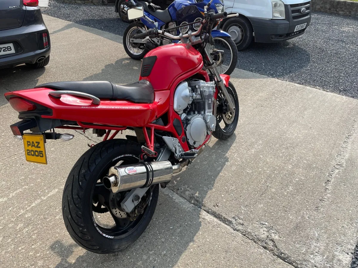Suzuki GSF 1997 - Image 4