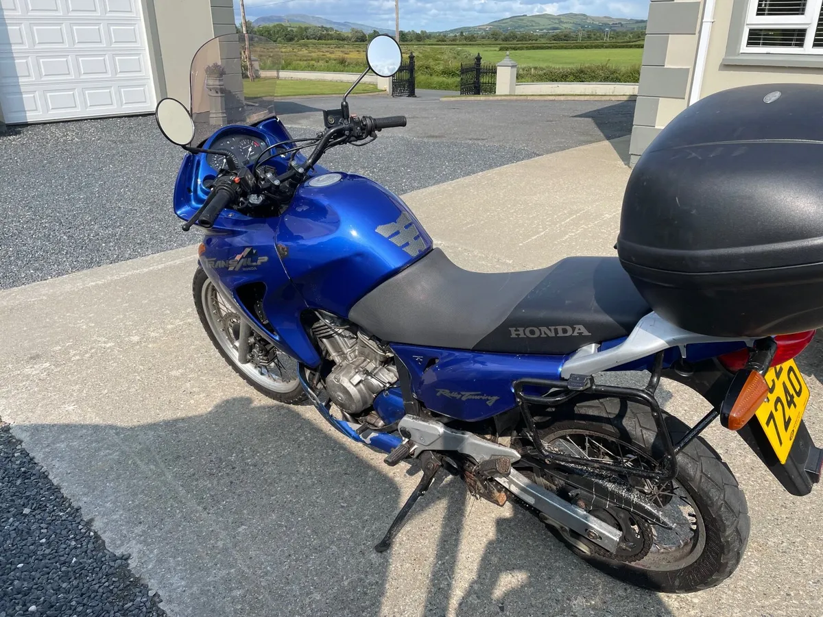 Honda XL 2001 - Image 2