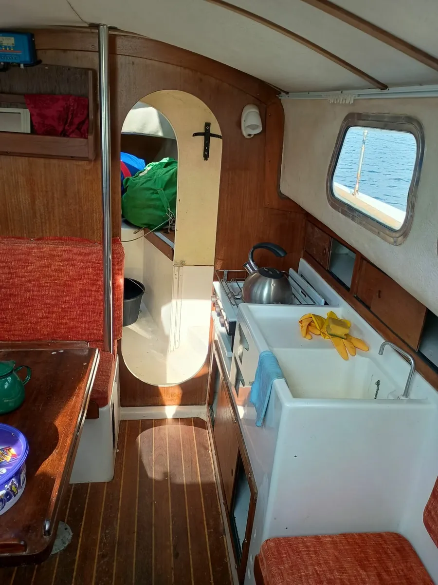 Sailing boat - Image 4