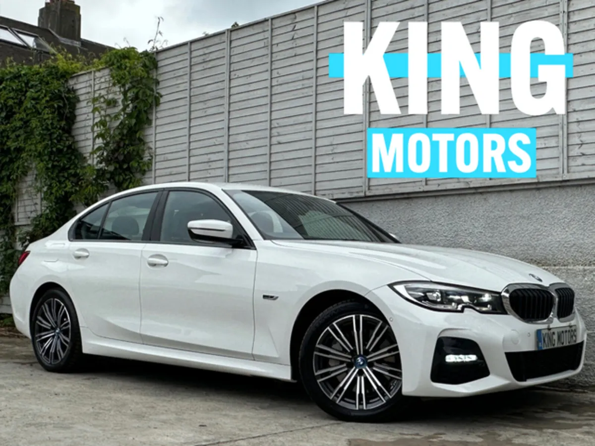 BMW 3-Series 2022 / 330 e M SPORT AUTO PHEV - Image 1