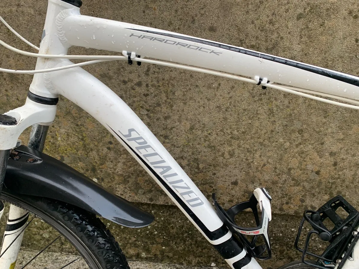 Hard rock specialized mountain bike - Image 4