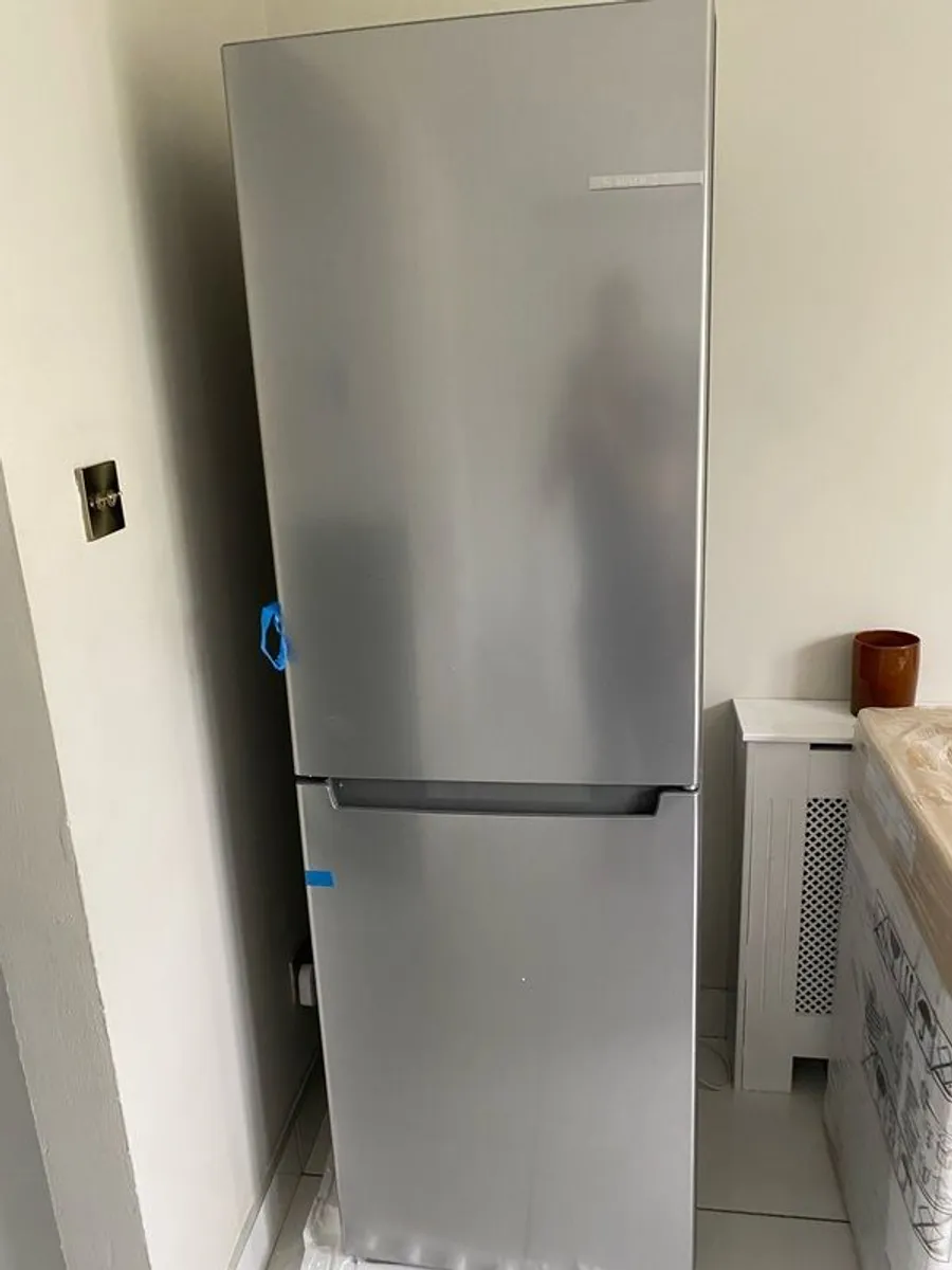 Fridge - Image 4