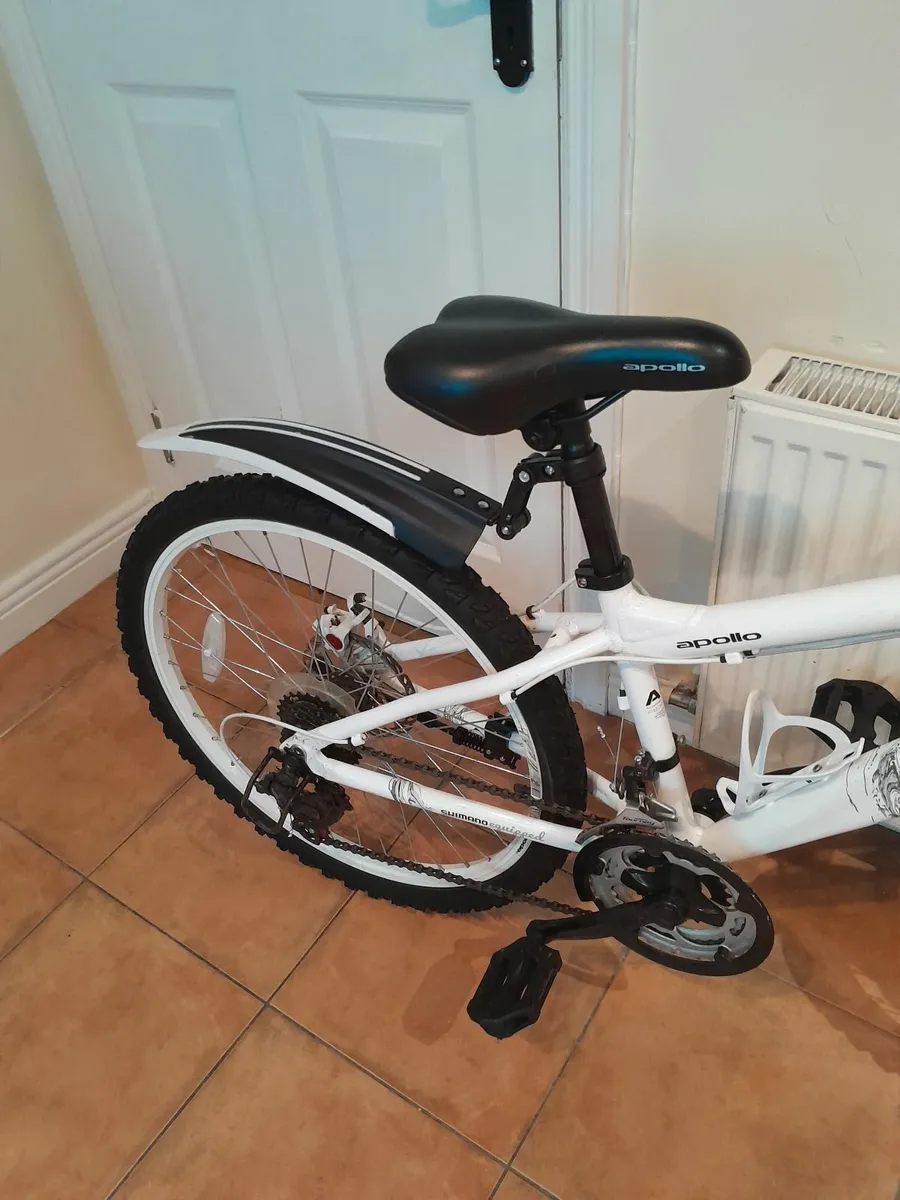 Bicycle - Image 4