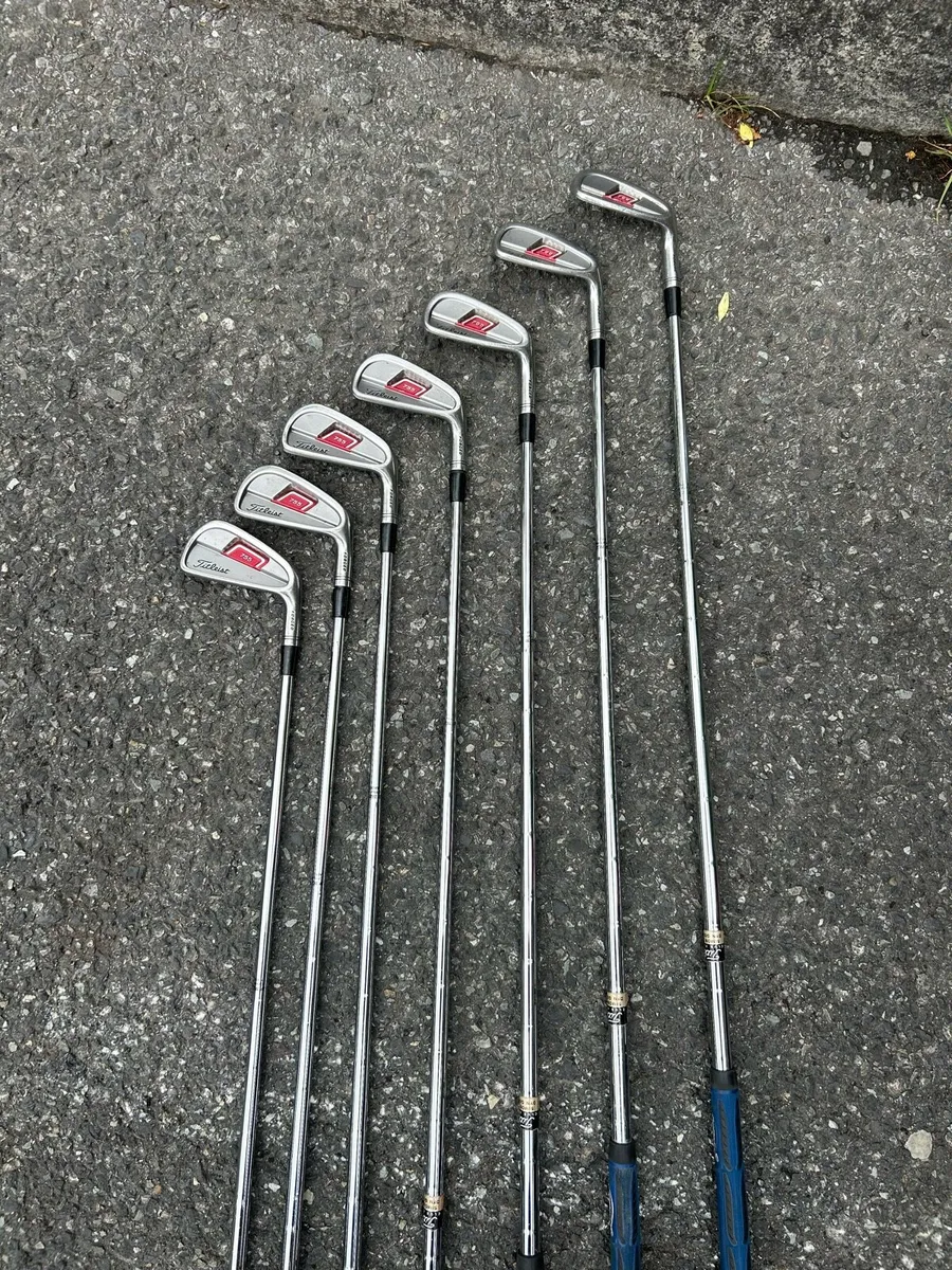 Titleist 755 irons - Image 1
