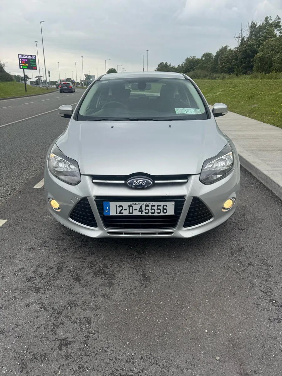 Ford focus 1.6 Petrol Automatic Titanium Nct 3/26 - Image 4