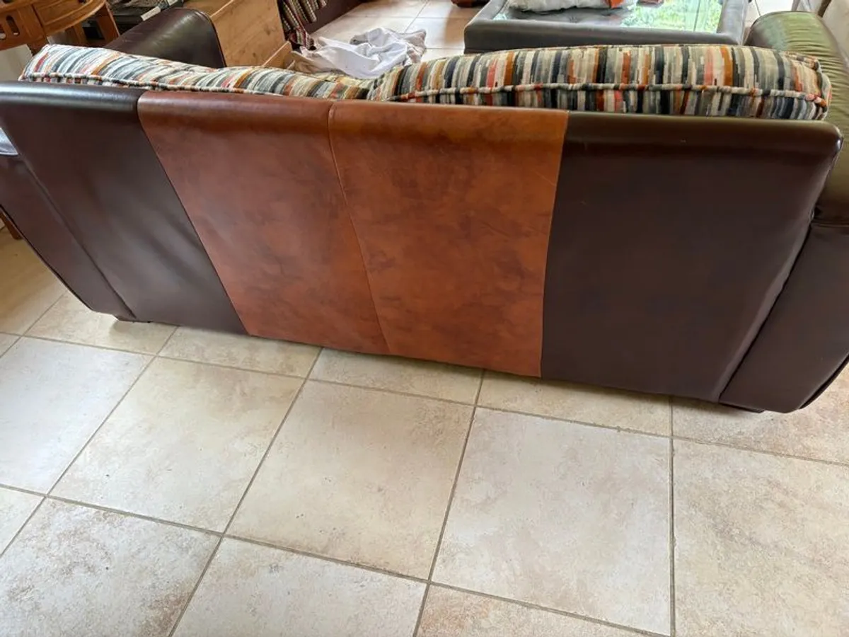 Couch - Image 3