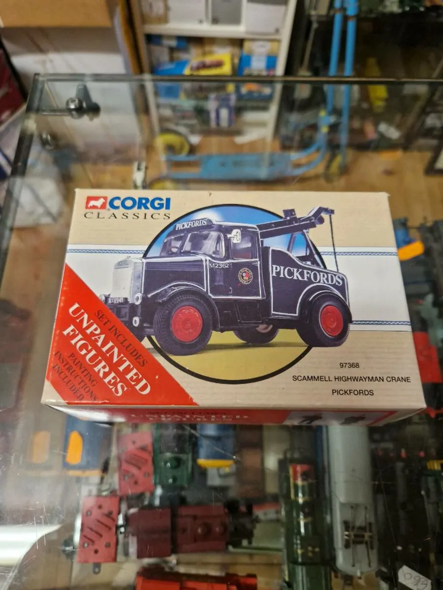 Corgi Pickfords Tow Truck Wrecker 1.50 - Image 2