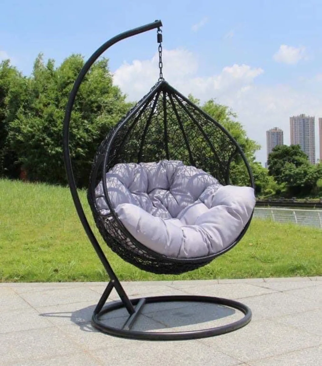 NEW RATTAN HANGING SWING EGG CHAIRS / DELIVERY - Image 4