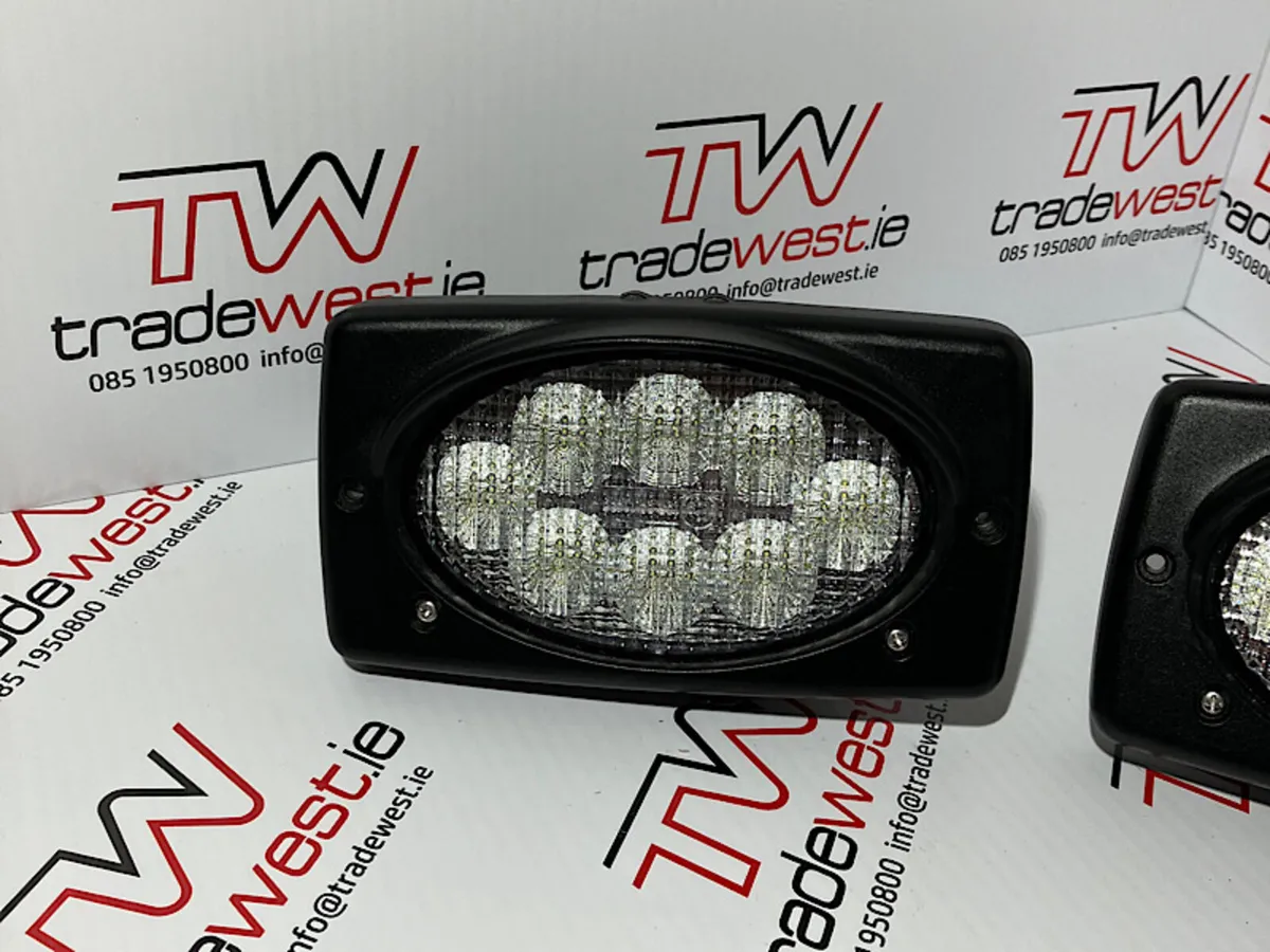 LED Top Cab Light Suit Massey NOW €45 - Image 1