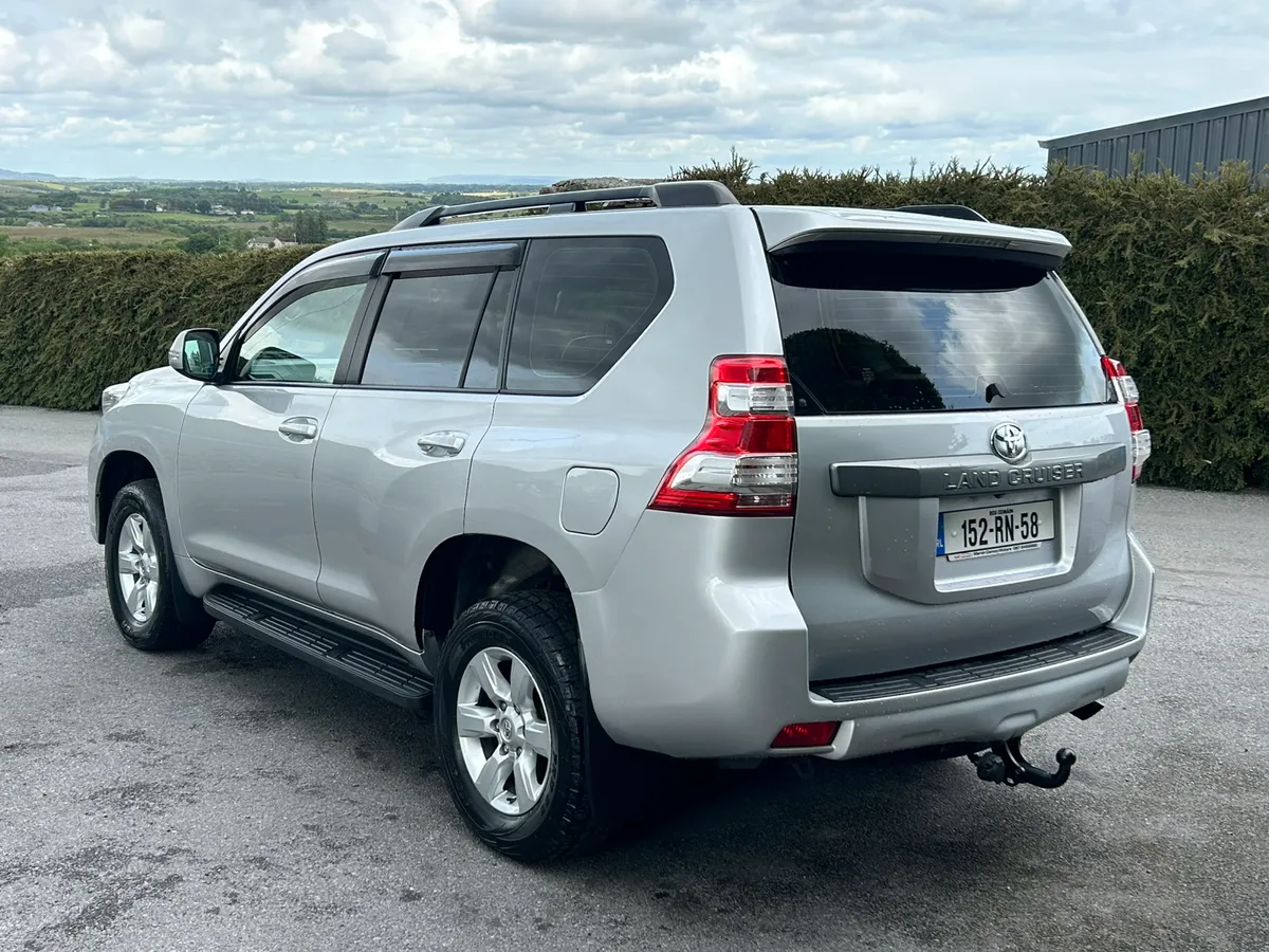 2015 Toyota Landcruiser Business Class 3.0 L - Image 3