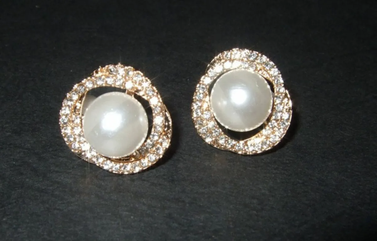 Harrods Ex-Display Clip-On Earrings - Image 3