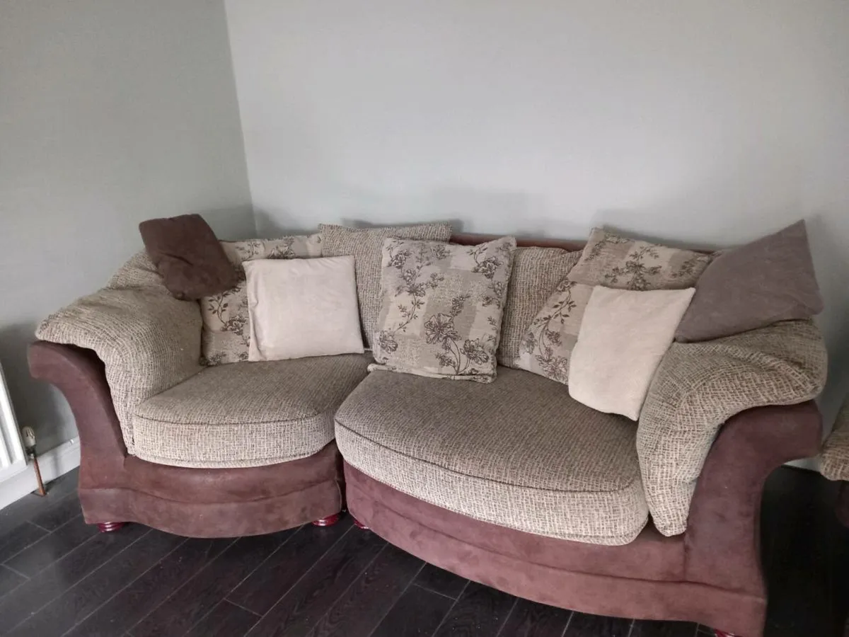 Sofa - Image 3